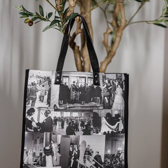 Christian Dior  Canvas Print Cruise 2025 Scotland Tote Black White - Picture 9 of 10